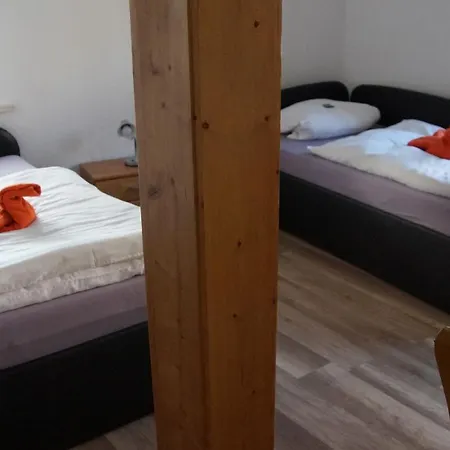 Haus Maria Apartment *